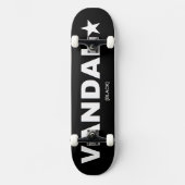 VANDAL Skateboard Generic on Black (Vorderseite)