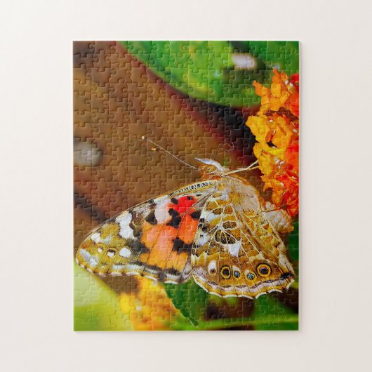 Vanessa Cardui Butterfly. Puzzle (Vertikal)