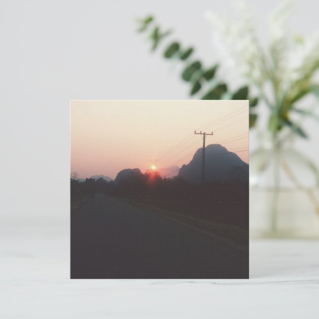 Vang Vieng (Stehend Vorderseite)