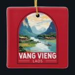 Vang Vieng Laos Reisen Vintag Keramikornament<br><div class="desc">Vang Vieng retro Vektor Reise Design. Vang Vieng ist eine kleine Stadt nördlich von Vientiane,  am Nam Song River in Laos. Es ist umgeben von eindrucksvollen Kalksteingebirgen und Höhlen.</div>