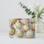 Vanille-Cupcakes Postkarte (Stehend Vorderseite)