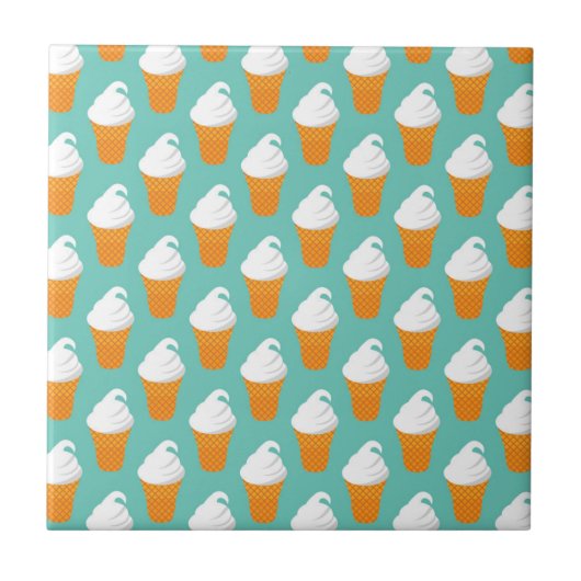 Vanille-Eiscreme-Kegel-Muster Fliese (Vorderseite)