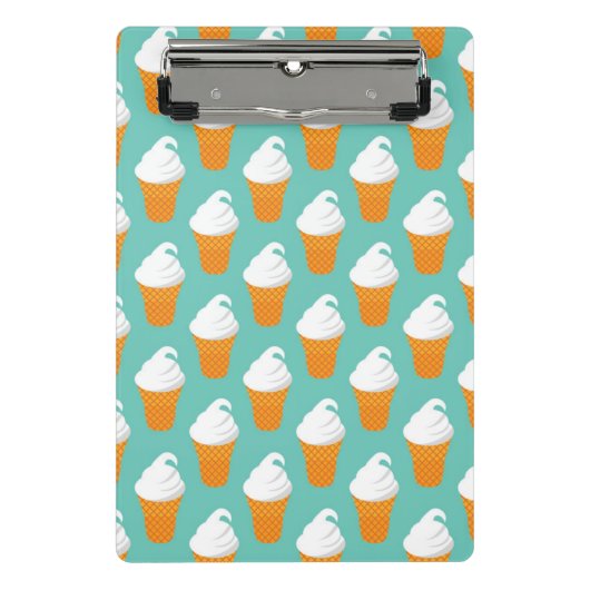 Vanille-Eiscreme-Kegel-Muster Mini Klemmbrett (Vorderseite)