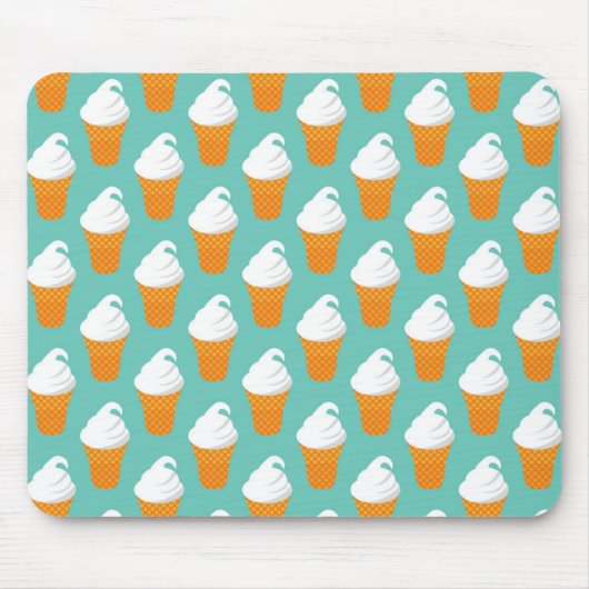 Vanille-Eiscreme-Kegel-Muster Mousepad (Vorne)