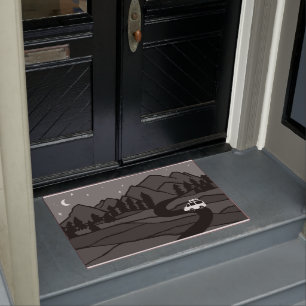 Vanlife in den Bergen Camper Monument Fußmatte