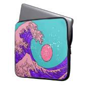 Vaporwave Great Wave: Stilvolle Ocean Art Laptopschutzhülle (Vorderseite Links)