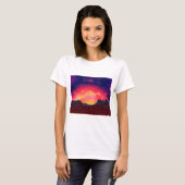Vaporwave Landschaft mit Felsen T-Shirt (Vorne ganz)