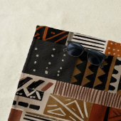 Variations of African motifs in earth tones Strandtuch (Beispiel)