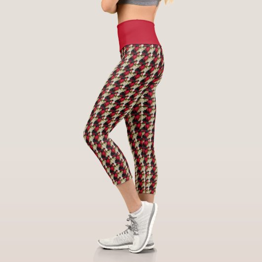 Variegiertes Poinsettia-Muster Capri Leggings (Links)