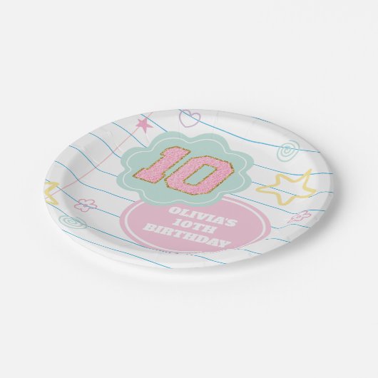 Varsity preppy pastellpflaster notebook 10. Geburt Pappteller (Schrägansicht)