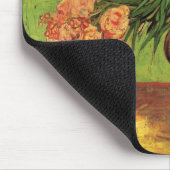 Vase mit Oleanders und Bücher von Vincent van Gogh Mousepad (Ecke)