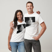 Vase mit Sphere T-Shirt (Unisex)