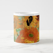 Vase mit zwölf Sonnenblumen von Vincent van Gogh Jumbo-Tasse (Vorderseite)