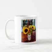 Vasenvase mit Sonnenblumen Kaffeetasse (Links)