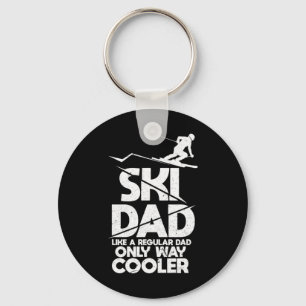 Vater beim Skifahren wie ein normaler Vater, nur v Schlüsselanhänger