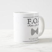 Vater der Groom-Hochzeit Datum halten Jumbo-Tasse (Vorderseite Rechts)