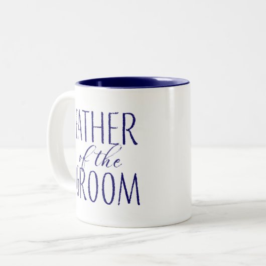 Vater der Groom Navy Blue Zweifarbige Tasse (Vorderseite Links)