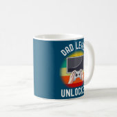 Vater der Schwangerschaftsankündigung entriegelt Kaffeetasse (VorderseiteRechts)