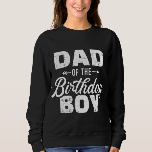 Vater des Geburtstagsjungen, der das Party der Fam Sweatshirt