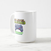 Vater-Ebene entriegelt | Gamer Vater Erster Vatert Kaffeetasse (Vorderseite Links)