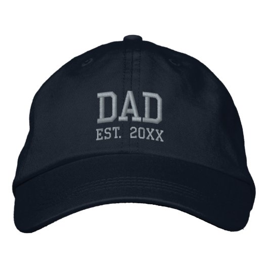 Vater Est. Vorlage für hellblauen Text Bestickte Baseballkappe (Vorderseite)