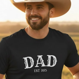 Vater Fettgedruckter Text Est 2025 Tri-Blend Shirt