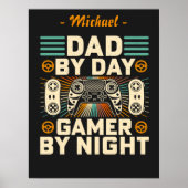 Vater für Tag Gamer für Nacht individualisierbares Poster (Vorne)