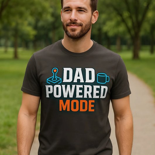 Vater im eingeschalteten Modus | Gamer & Coffee En T-Shirt