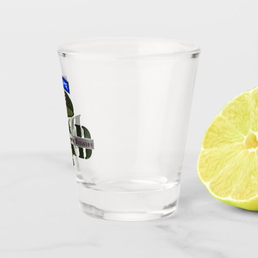 Vater Im Flugzeug 82. Schnapsglas (Rechts)