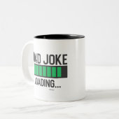 Vater Joke Loading... Zweifarbige Tasse (Vorderseite Links)