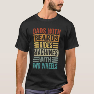 Vater mit Bärenfahrmaschinen mit zwei Rädern T-Shirt