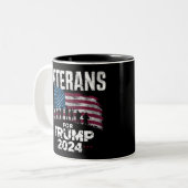 Vater Opa Veterans für Trump 2024 amerikanische Fl Zweifarbige Tasse (Vorderseite Links)