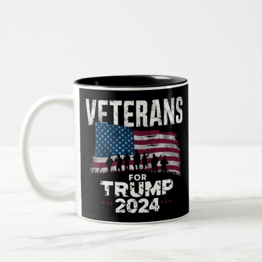 Vater Opa Veterans für Trump 2024 amerikanische Fl Zweifarbige Tasse (Links)