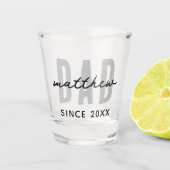 Vater seit 20XX Moderne, einfache Preppy Schnapsglas (Vorderseite)