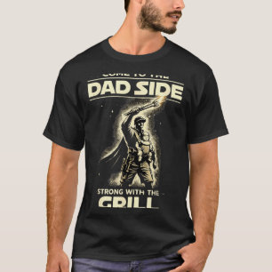 Väter Seite Stark mit Grill _ Lustige Grillmeister T-Shirt