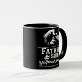Vater Son Friends Fist Bump Vater Vatertag Tasse (VorderseiteRechts)
