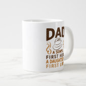 Vater - Sons erster Helden, Tochter erste Liebe Jumbo-Tasse (Vorderseite Rechts)
