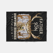 Vater und Sohn jagen Buddha für den Jäger Hus Fleecedecke (Vorderseite (Horizontal))