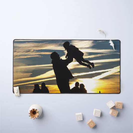 Vater und Sohn Schreibtischunterlage (Kindertisch)