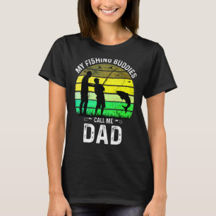 Vater und Sohn sind Töchter, die für Fisch Buddha T-Shirt