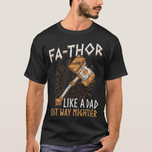 Vaterchen Wie ein Papa, nur viel mächtiger Vatert T-Shirt