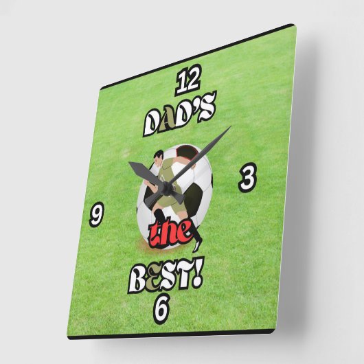 Vaters beste Uhr am Fußballplatz (Winkel)