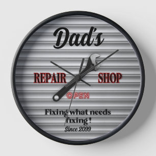 Vaters Garagenreparaturwerkstatt Wanduhr