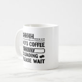 Vaters Kaffee lädt – Lustiger Tech-Mug/T-Shirt Kaffeetasse (Vorderseite Links)