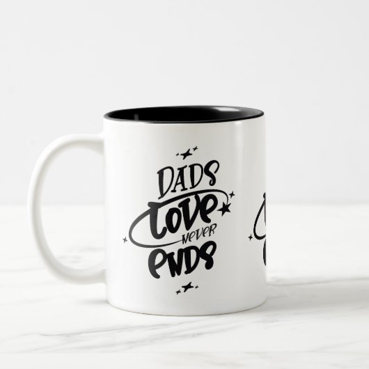 Vaters Liebe endet nie Zweifarbige Tasse (Links)