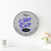 Vaters oder irgendeine Name Man Höhle Retro Blue G Große Wanduhr (Zuhause)