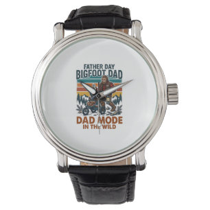 Vatertag Bigfoot Papa Shirt Camping Legende Vater Armbanduhr