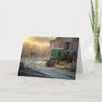 Vatertag-Hirsch mit grünem Vintage-Traktor