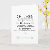 Vatertag-Schriftzeichen mit Pfeilen Karte (Gelbe Blume)