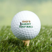 Vati Glück Golf Name Grüne Typografie Design Golfball (Insitu T-Shirt)